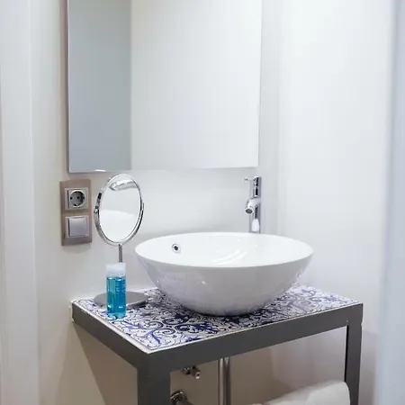 One&lux Byron アパート セビリア