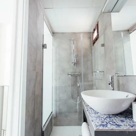 One&lux Byron Appartement *