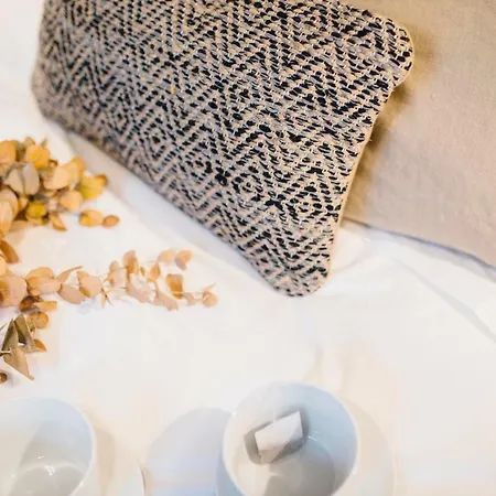 One&lux Byron アパート