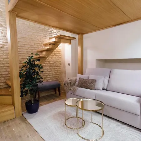 One&lux Byron アパート